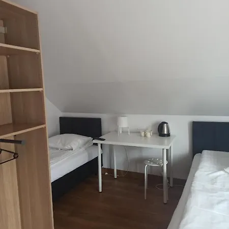 Bryza Πανσιόν *