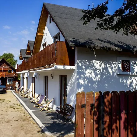 Bryza Πανσιόν *