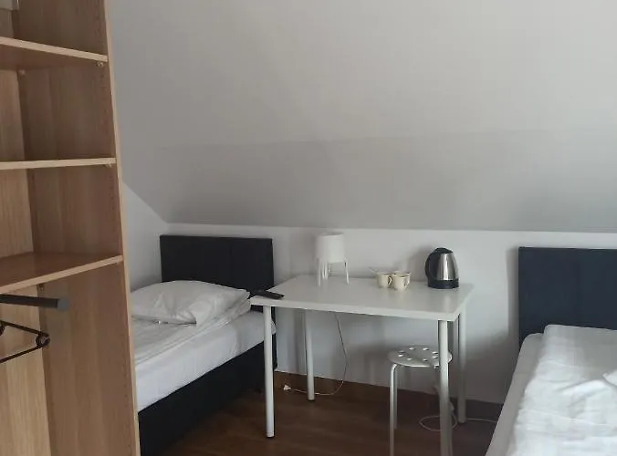 Bryza Πανσιόν *